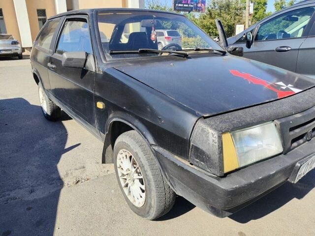 Черный ВАЗ 2108, объемом двигателя 1.5 л и пробегом 500 тыс. км за 899 $, фото 5 на Automoto.ua