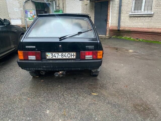 Черный ВАЗ 2108, объемом двигателя 1.3 л и пробегом 300 тыс. км за 650 $, фото 3 на Automoto.ua