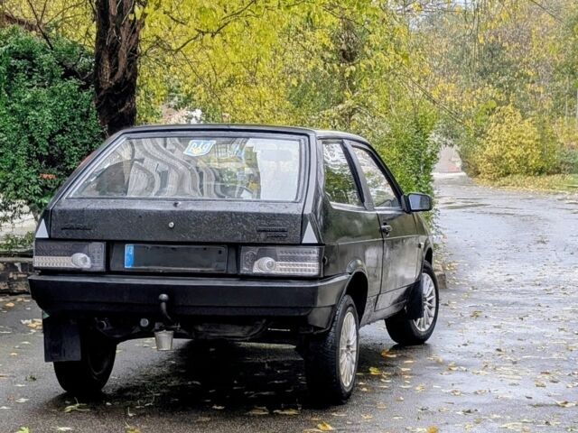 Черный ВАЗ 2108, объемом двигателя 1.5 л и пробегом 500 тыс. км за 899 $, фото 11 на Automoto.ua