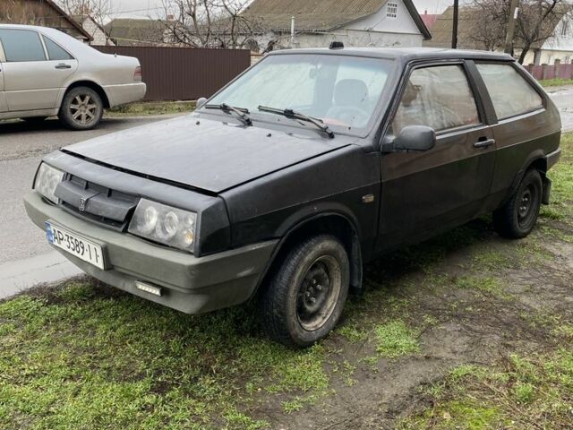 Черный ВАЗ 2108, объемом двигателя 1.3 л и пробегом 200 тыс. км за 500 $, фото 5 на Automoto.ua