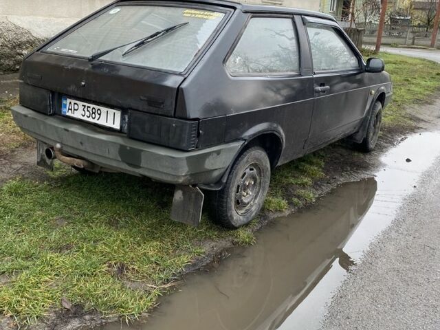 Черный ВАЗ 2108, объемом двигателя 1.3 л и пробегом 200 тыс. км за 500 $, фото 2 на Automoto.ua