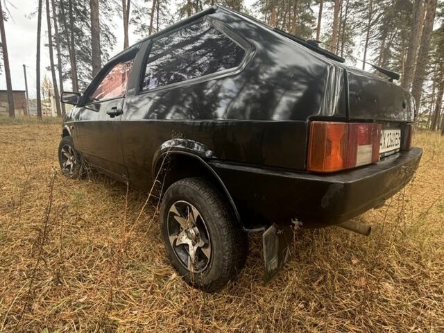 Черный ВАЗ 2108, объемом двигателя 1.5 л и пробегом 1 тыс. км за 950 $, фото 2 на Automoto.ua