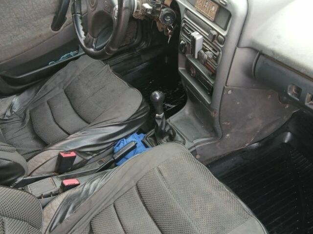 Черный ВАЗ 2108, объемом двигателя 0 л и пробегом 200 тыс. км за 1500 $, фото 2 на Automoto.ua