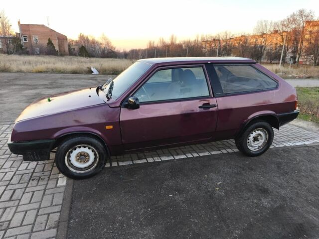 Фиолетовый ВАЗ 2108, объемом двигателя 0 л и пробегом 200 тыс. км за 520 $, фото 1 на Automoto.ua