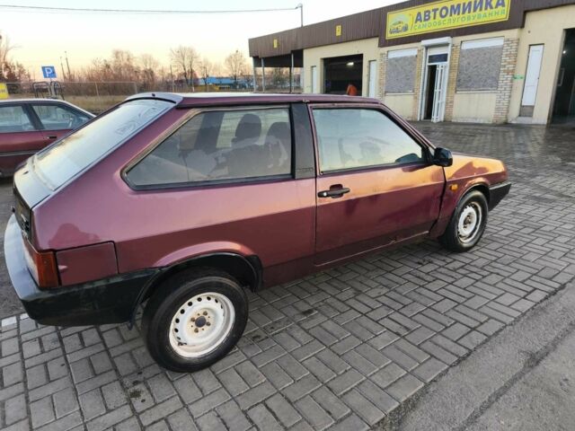 Фиолетовый ВАЗ 2108, объемом двигателя 0 л и пробегом 200 тыс. км за 520 $, фото 4 на Automoto.ua