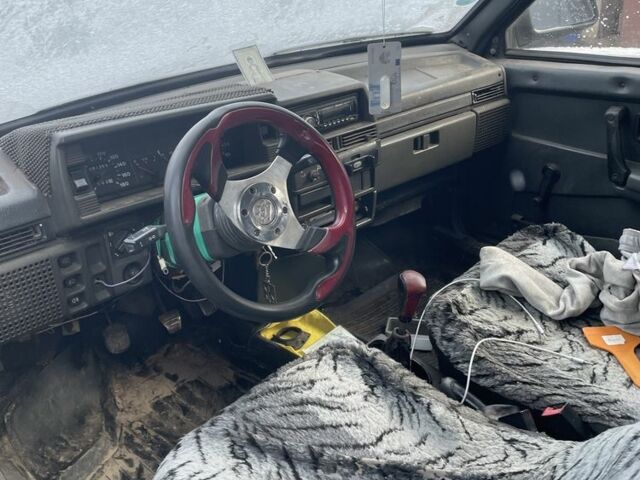 Фиолетовый ВАЗ 2108, объемом двигателя 1.5 л и пробегом 86 тыс. км за 379 $, фото 4 на Automoto.ua