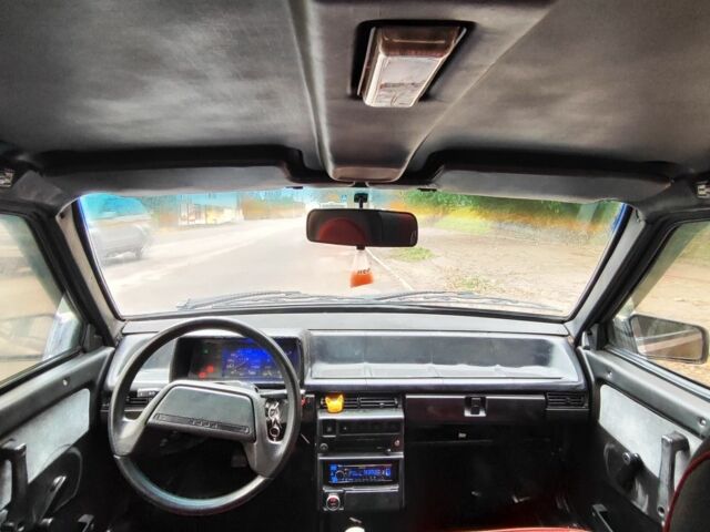 Коричневый ВАЗ 2108, объемом двигателя 1.5 л и пробегом 130 тыс. км за 1300 $, фото 6 на Automoto.ua