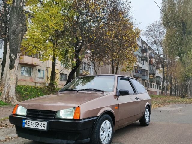 Коричневый ВАЗ 2108, объемом двигателя 1.5 л и пробегом 130 тыс. км за 1300 $, фото 1 на Automoto.ua