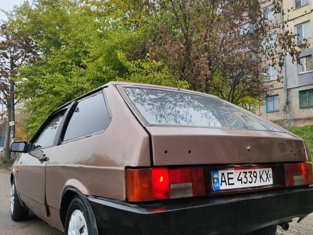 Коричневый ВАЗ 2108, объемом двигателя 1.5 л и пробегом 130 тыс. км за 1300 $, фото 5 на Automoto.ua