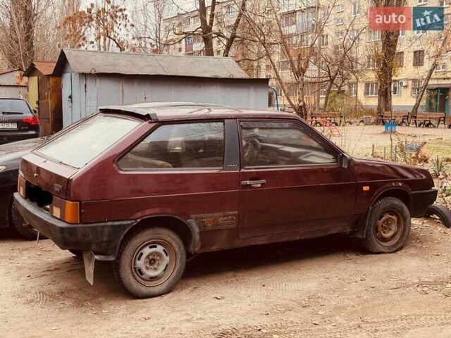 Красный ВАЗ 2108, объемом двигателя 1.3 л и пробегом 300 тыс. км за 900 $, фото 5 на Automoto.ua