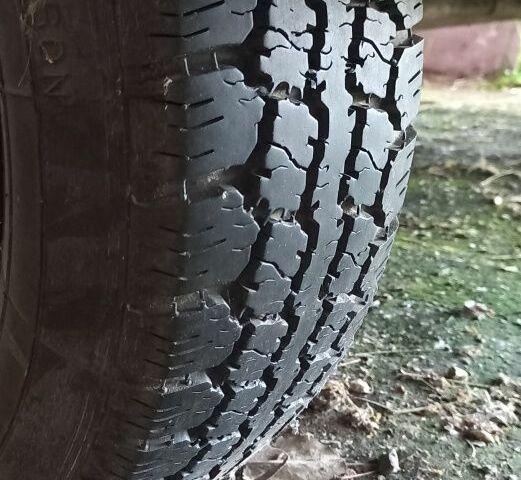 Красный ВАЗ 2108, объемом двигателя 0 л и пробегом 300 тыс. км за 600 $, фото 6 на Automoto.ua