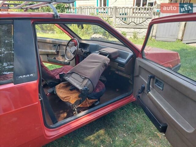 Красный ВАЗ 2108, объемом двигателя 1.3 л и пробегом 164 тыс. км за 1299 $, фото 19 на Automoto.ua