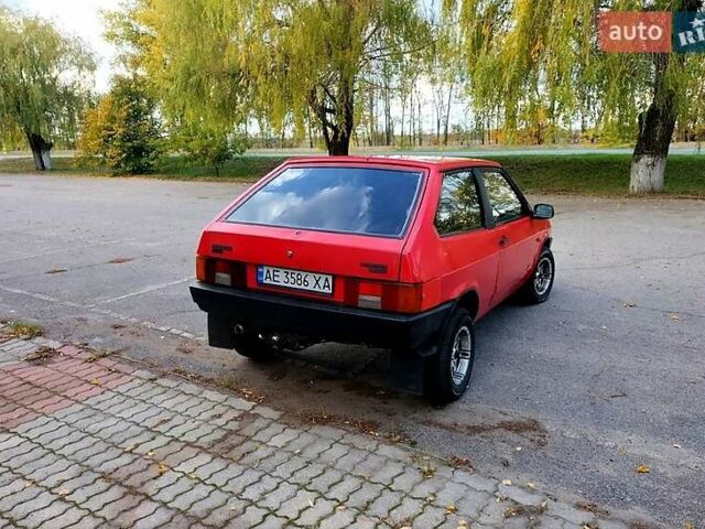 ВАЗ 2108 1986 в Никополе на Automoto.ua Красный ВАЗ 2108, объемом двигателя 1.3 л и пробегом 230 тыс. км за 1200 $, фото 4 на Automoto.ua