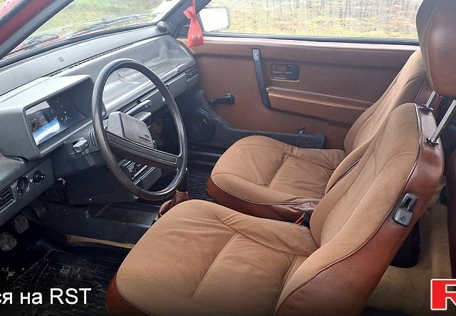 Красный ВАЗ 2108, объемом двигателя 13 л и пробегом 590 тыс. км за 1500 $, фото 4 на Automoto.ua