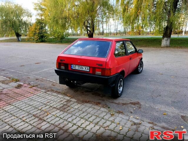 ВАЗ 2108 1986 в Никополе на Automoto.ua Красный ВАЗ 2108, объемом двигателя 1.3 л и пробегом 230 тыс. км за 1200 $, фото 5 на Automoto.ua