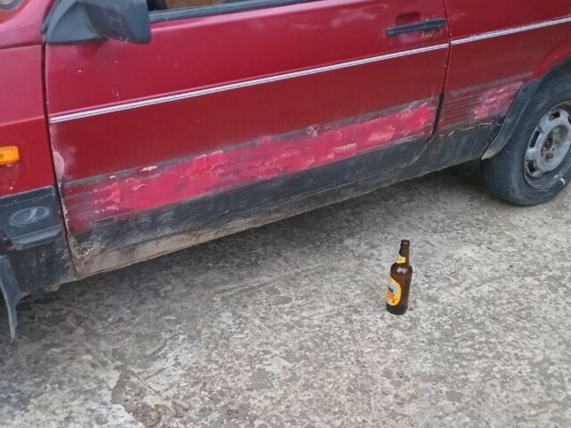 ВАЗ 2108 1986 в Рени на Automoto.ua Красный ВАЗ 2108, объемом двигателя 1 л и пробегом 1000 тыс. км за 444 $, фото 5 на Automoto.ua