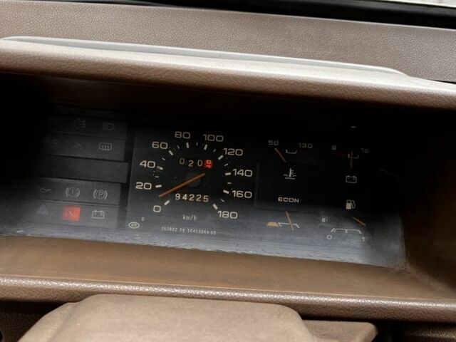 Красный ВАЗ 2108, объемом двигателя 0 л и пробегом 94 тыс. км за 1100 $, фото 2 на Automoto.ua