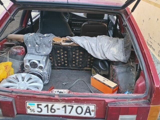 ВАЗ 2108 1986 в Рени на Automoto.ua Красный ВАЗ 2108, объемом двигателя 1 л и пробегом 1000 тыс. км за 444 $, фото 4 на Automoto.ua