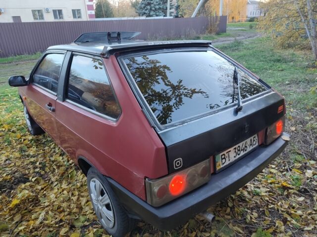 Красный ВАЗ 2108, объемом двигателя 1.3 л и пробегом 80 тыс. км за 650 $, фото 4 на Automoto.ua