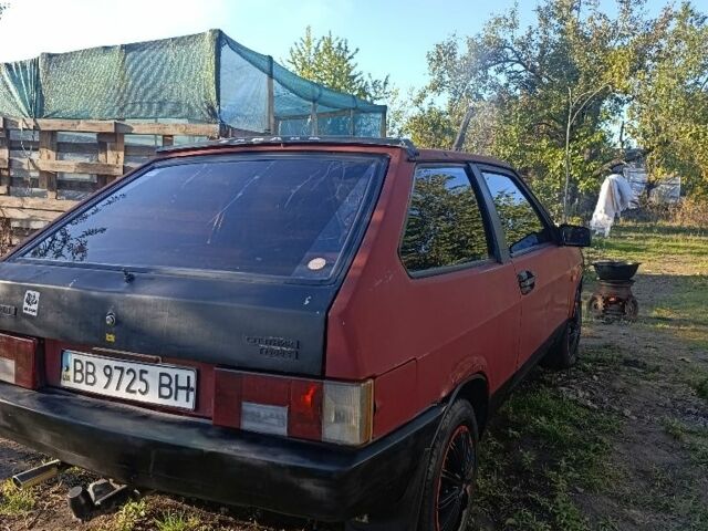 Красный ВАЗ 2108, объемом двигателя 0 л и пробегом 300 тыс. км за 725 $, фото 3 на Automoto.ua