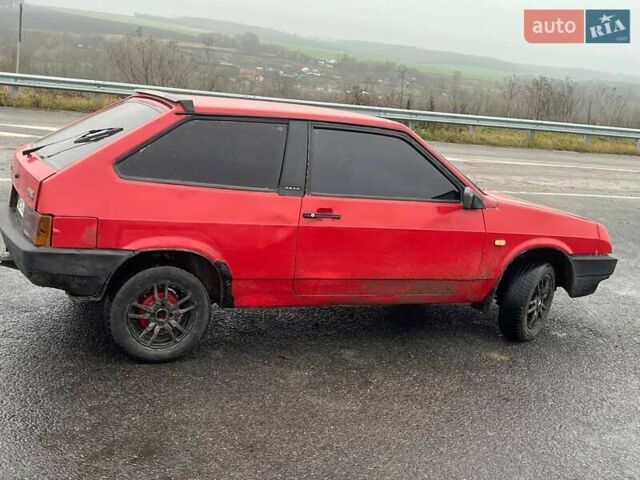 Красный ВАЗ 2108, объемом двигателя 1.3 л и пробегом 146 тыс. км за 700 $, фото 2 на Automoto.ua