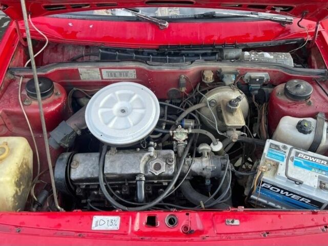 Красный ВАЗ 2108, объемом двигателя 0 л и пробегом 220 тыс. км за 450 $, фото 5 на Automoto.ua