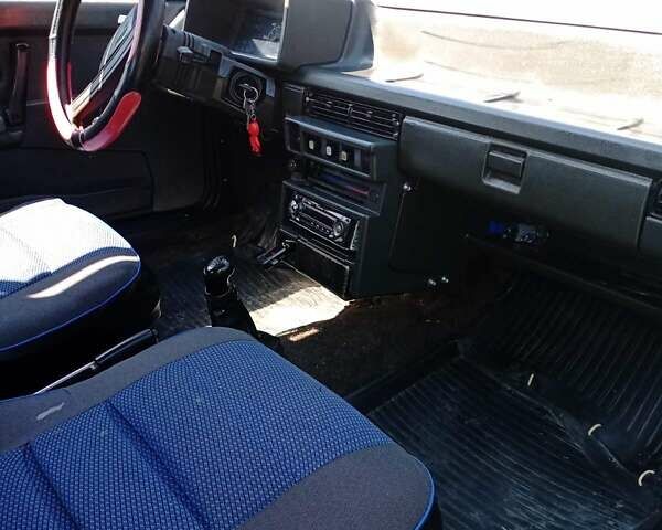 ВАЗ 2108 1987 в Боровой на Automoto.ua Красный ВАЗ 2108, объемом двигателя 1.5 л и пробегом 200 тыс. км за 1600 $, фото 4 на Automoto.ua