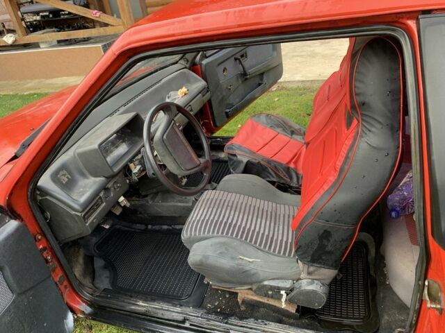 Червоний ВАЗ 2108, об'ємом двигуна 1.5 л та пробігом 300 тис. км за 287 $, фото 3 на Automoto.ua