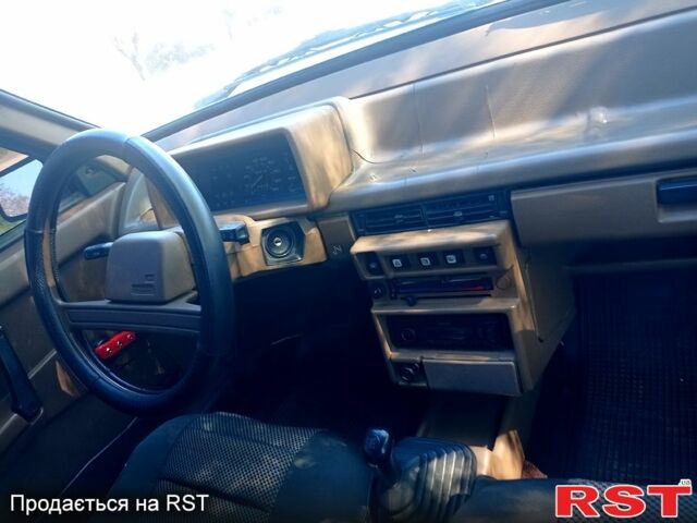 Красный ВАЗ 2108, объемом двигателя 1.3 л и пробегом 50 тыс. км за 1500 $, фото 4 на Automoto.ua