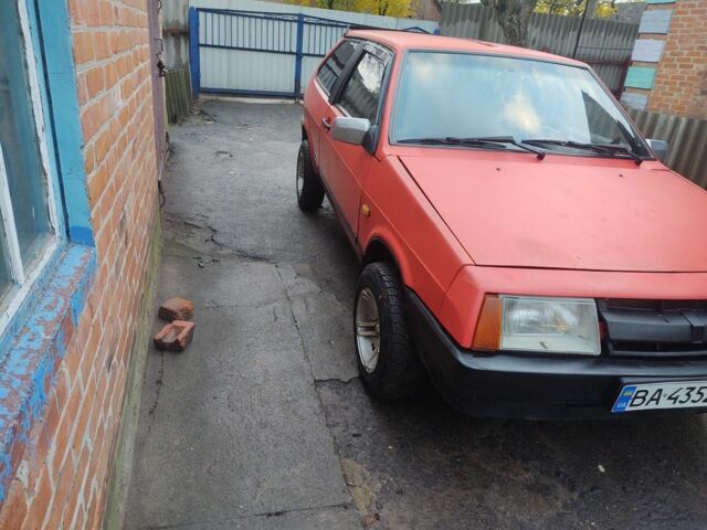 Красный ВАЗ 2108, объемом двигателя 1.3 л и пробегом 250 тыс. км за 1200 $, фото 6 на Automoto.ua