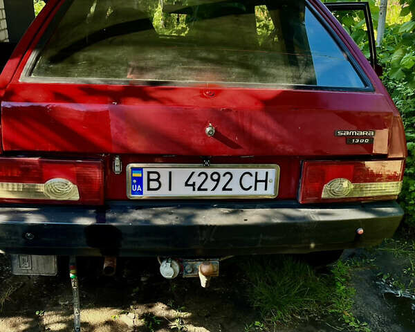 Красный ВАЗ 2108, объемом двигателя 1.3 л и пробегом 213 тыс. км за 1250 $, фото 2 на Automoto.ua