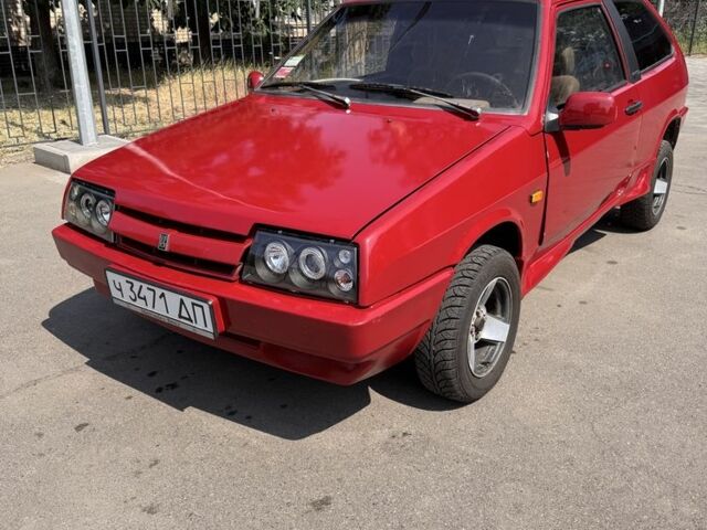 Красный ВАЗ 2108, объемом двигателя 1.3 л и пробегом 65 тыс. км за 1500 $, фото 5 на Automoto.ua