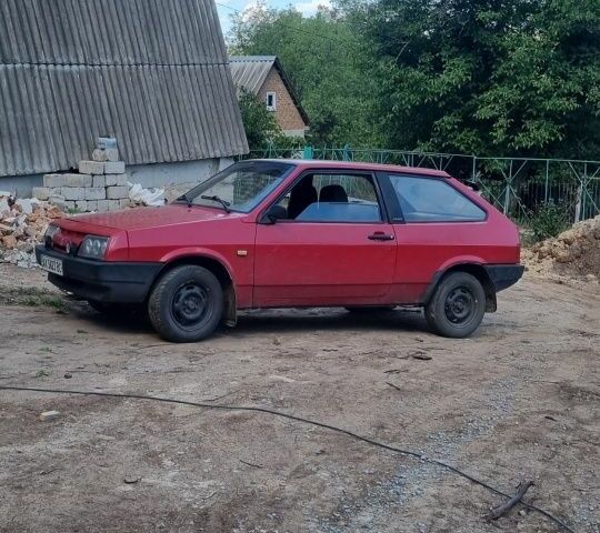 Красный ВАЗ 2108, объемом двигателя 1.3 л и пробегом 10 тыс. км за 850 $, фото 3 на Automoto.ua