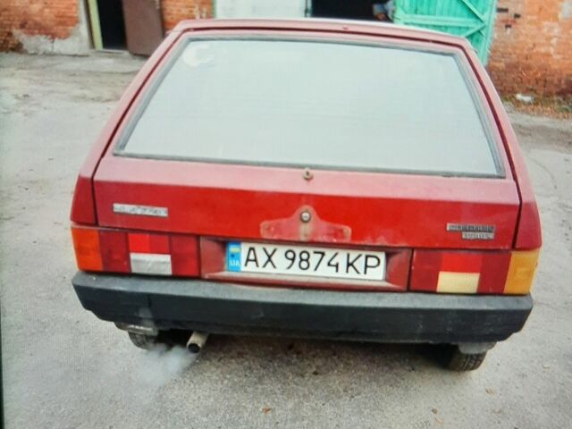 Красный ВАЗ 2108, объемом двигателя 1.3 л и пробегом 150 тыс. км за 750 $, фото 1 на Automoto.ua