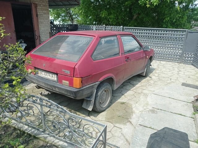Красный ВАЗ 2108, объемом двигателя 1 л и пробегом 100 тыс. км за 23000 $, фото 1 на Automoto.ua
