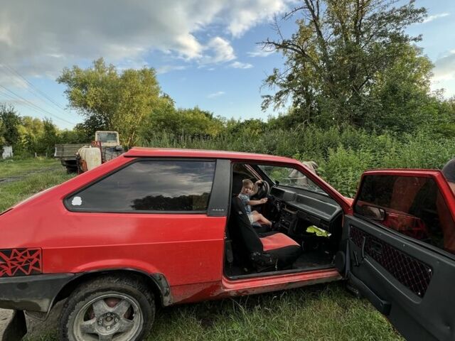Красный ВАЗ 2108, объемом двигателя 1.3 л и пробегом 47 тыс. км за 600 $, фото 4 на Automoto.ua