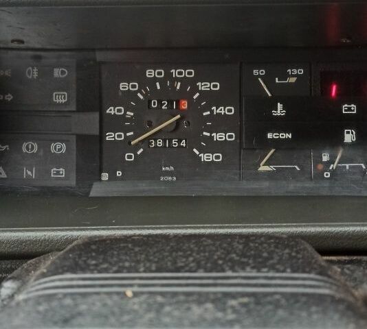 ВАЗ 2108 1987 у Харкові на Automoto.ua Червоний ВАЗ 2108, об'ємом двигуна 1.5 л та пробігом 100 тис. км за 800 $, фото 5 на Automoto.ua