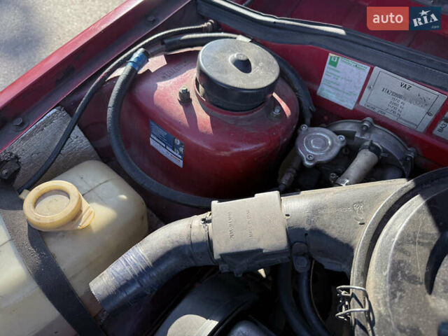 ВАЗ 2108 1987 в Кривом Роге на Automoto.ua Красный ВАЗ 2108, объемом двигателя 1.3 л и пробегом 240 тыс. км за 1600 $, фото 6 на Automoto.ua