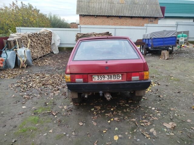 ВАЗ 2108 1987 в Бердичеве на Automoto.ua Красный ВАЗ 2108, объемом двигателя 0 л и пробегом 92 тыс. км за 550 $, фото 4 на Automoto.ua