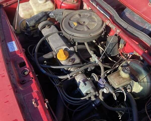 Красный ВАЗ 2108, объемом двигателя 1.3 л и пробегом 100 тыс. км за 741 $, фото 6 на Automoto.ua