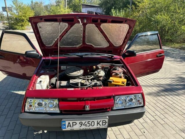 Червоний ВАЗ 2108, об'ємом двигуна 1.3 л та пробігом 111 тис. км за 1933 $, фото 2 на Automoto.ua