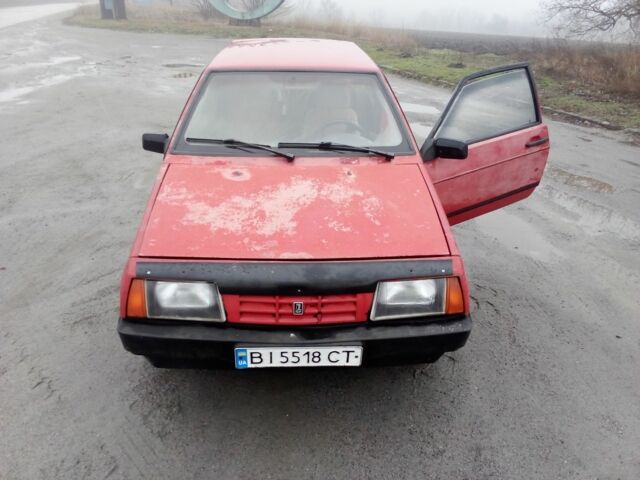 ВАЗ 2108 1987 в Александрие на Automoto.ua Красный ВАЗ 2108, объемом двигателя 1.3 л и пробегом 3 тыс. км за 500 $, фото 3 на Automoto.ua
