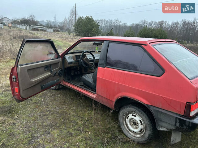 Красный ВАЗ 2108, объемом двигателя 1.29 л и пробегом 1 тыс. км за 1000 $, фото 5 на Automoto.ua