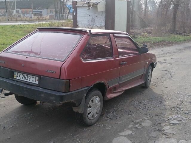 Красный ВАЗ 2108, объемом двигателя 2 л и пробегом 1000 тыс. км за 470 $, фото 5 на Automoto.ua
