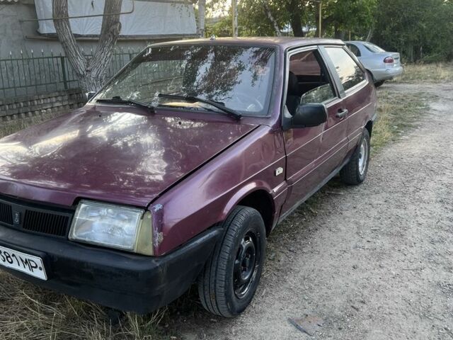 ВАЗ 2108 1987 в Беляевке на Automoto.ua Красный ВАЗ 2108, объемом двигателя 1.3 л и пробегом 3 тыс. км за 600 $, фото 2 на Automoto.ua