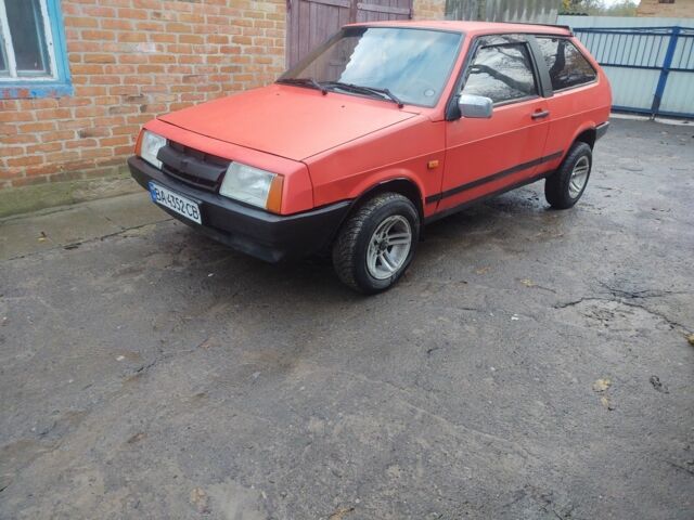 Красный ВАЗ 2108, объемом двигателя 1.3 л и пробегом 250 тыс. км за 1200 $, фото 7 на Automoto.ua