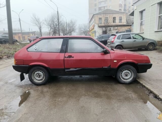 Красный ВАЗ 2108, объемом двигателя 0 л и пробегом 169 тыс. км за 710 $, фото 3 на Automoto.ua