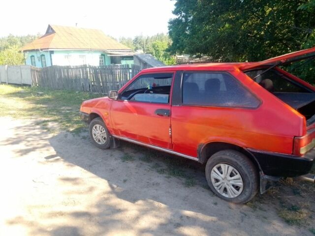 Красный ВАЗ 2108, объемом двигателя 1.3 л и пробегом 160 тыс. км за 550 $, фото 1 на Automoto.ua