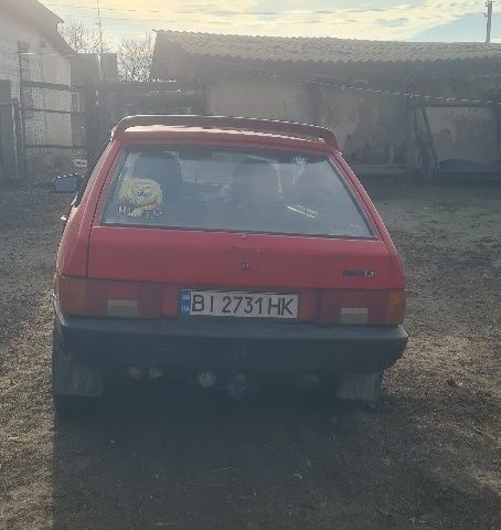 Красный ВАЗ 2108, объемом двигателя 1.3 л и пробегом 76 тыс. км за 689 $, фото 4 на Automoto.ua