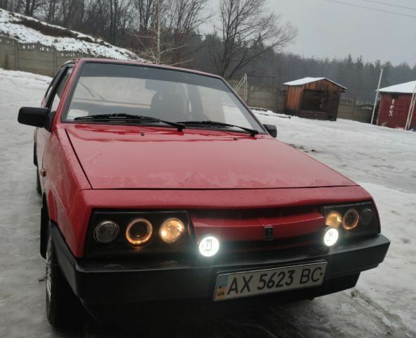 Красный ВАЗ 2108, объемом двигателя 1 л и пробегом 8 тыс. км за 1400 $, фото 4 на Automoto.ua